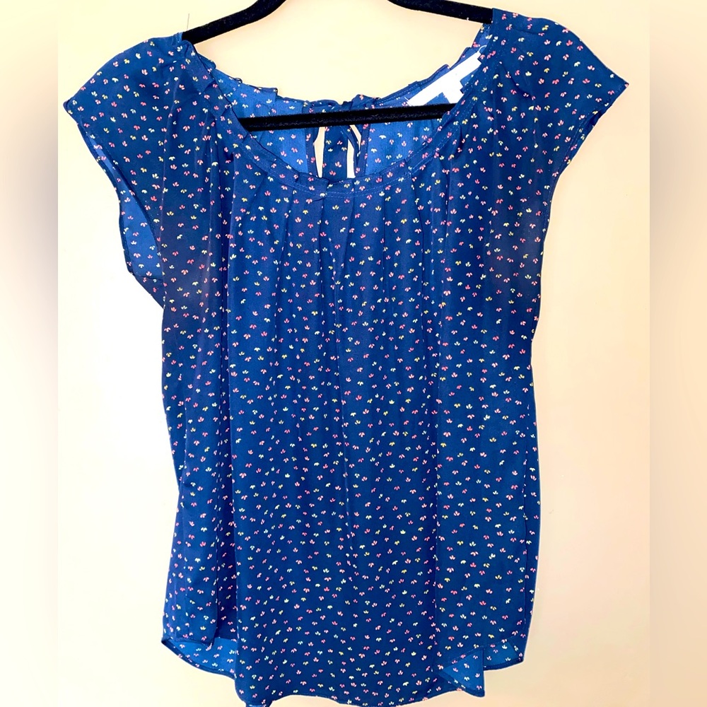 Lauren Conrad blouse, short-sleeved, navy blue with tiny colorful flowers, Sz S